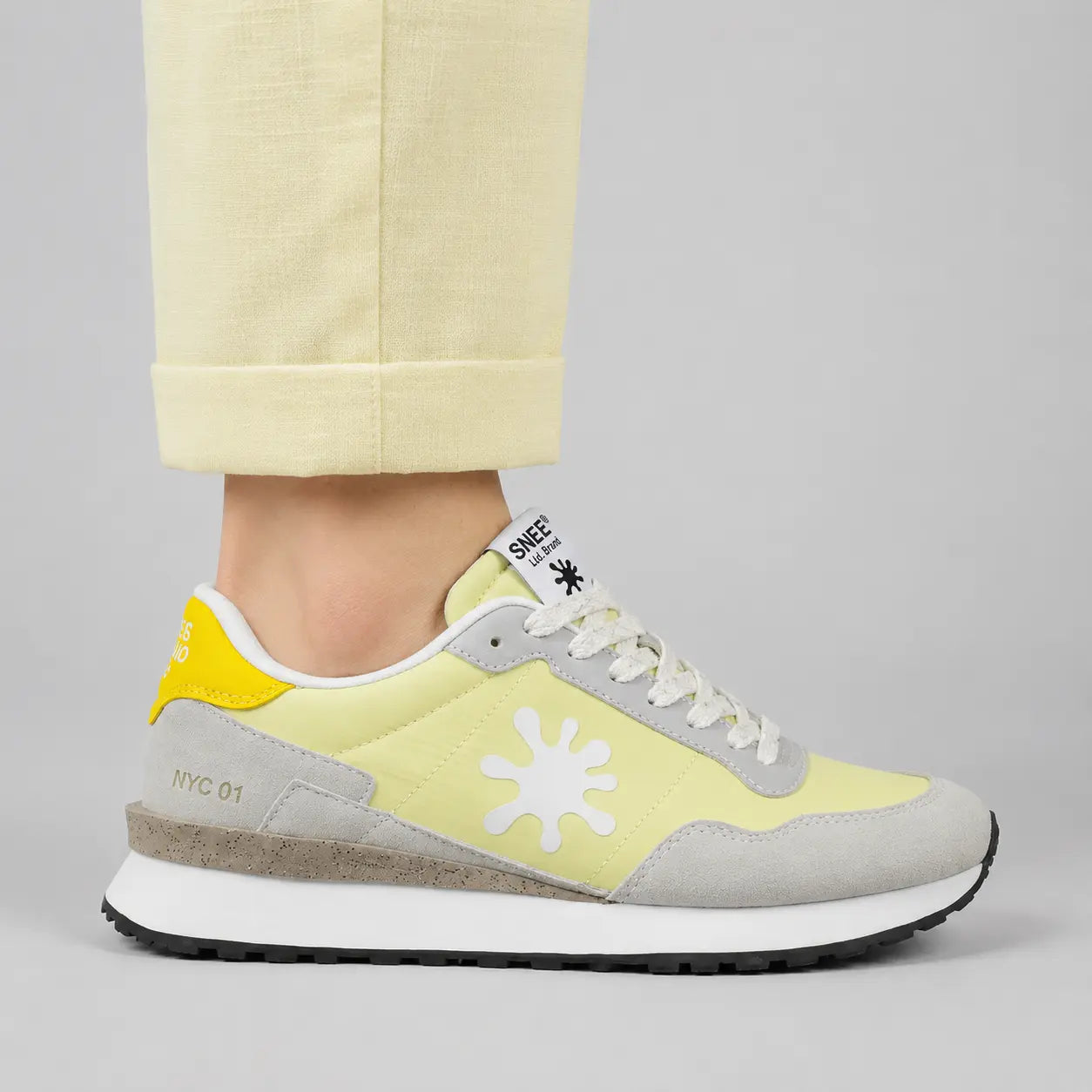 SNEE NYC 01 FIRST LEMON